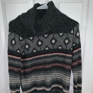 Hollister cowl neck sweater